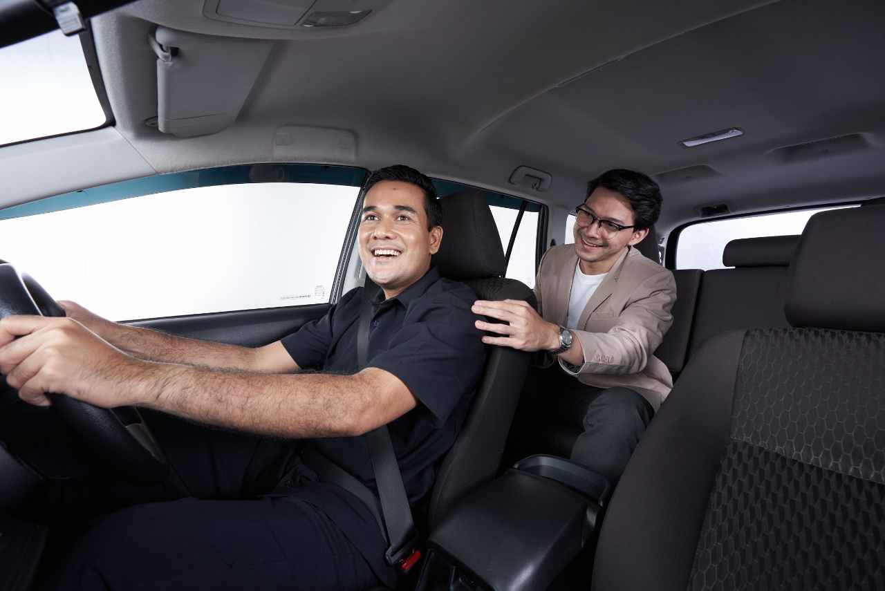 Perjalanan Bisnis yang Efisien: Mengapa Sewa Mobil Adalah Solusi Terbaik